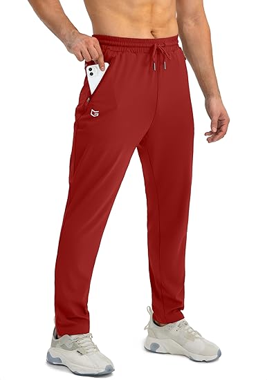 Modische Herren Jogginghose, Tapered Fit, die ideale Ergänzung für jede Garderobe.