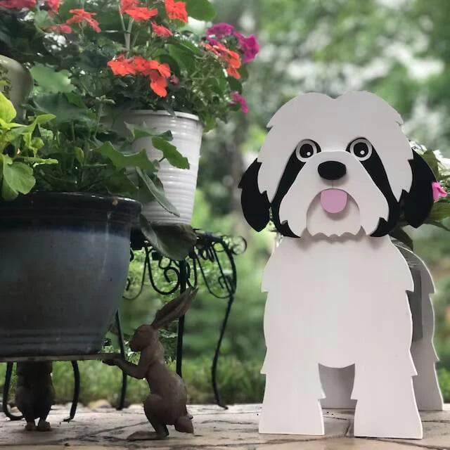 Detailverliebtes Pflanzgefäß: Hunde-Blumentopf, tolle Tierdeko für jeden Raum.