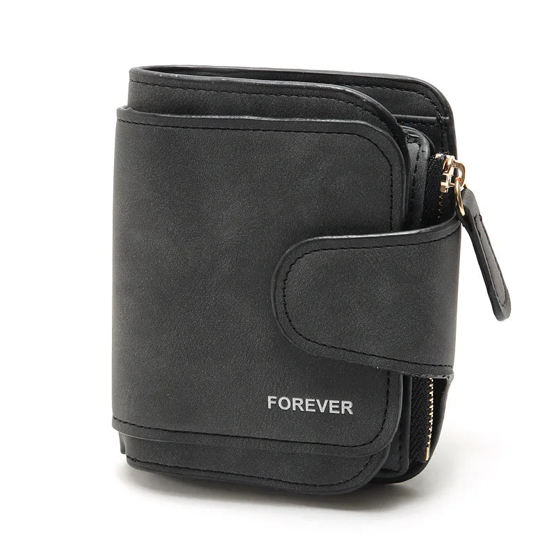 Moderne Damen Kurzgeldbörse, elegant & klein. Perfektes Accessoire für bewusste Frauen.