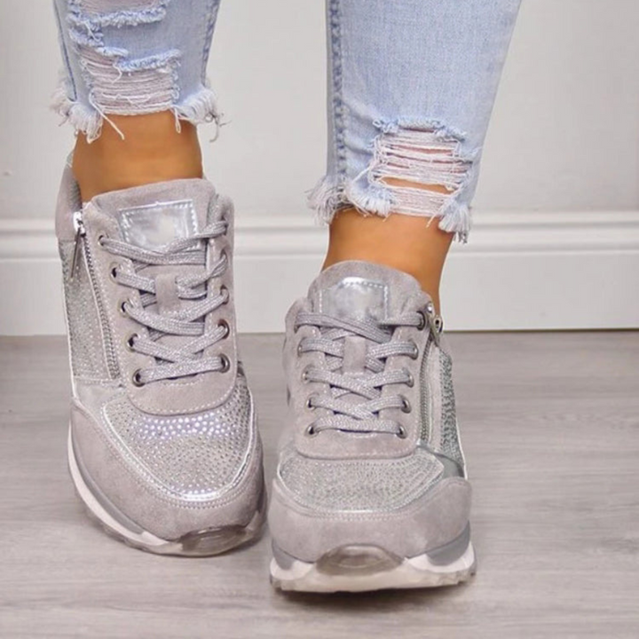 Bequeme Damen Sneaker mit Reißverschluss für leichtes Anziehen; ideale orthopädische Gesundheitsschuhe.