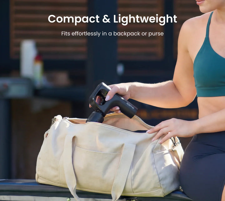 Effektive Mini Massagepistole mit Tiefenmassage und Thermo-Therapie für Sportler-Regeneration.