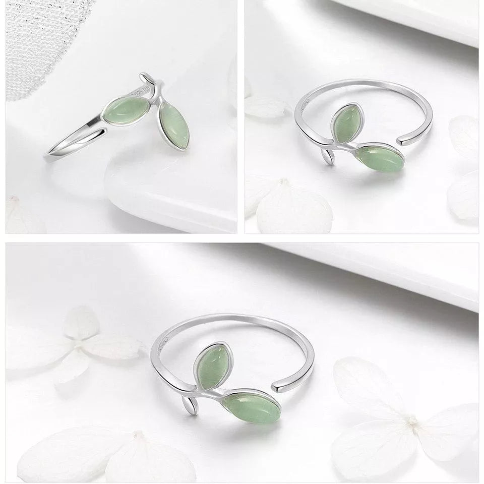 Esoterischer Damen Grüner Opal Blattring aus 925er Silber. Glücksbringer & verstellbarer Edelsteinschmuck.