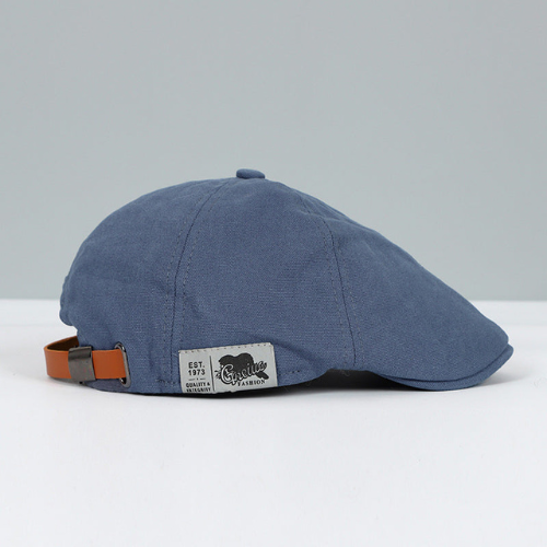 Zeitlose Herren Schiebermütze, elegante Flat Cap in klassischem Design, vielseitiges Herrenmode-Accessoire für jeden Anlass.