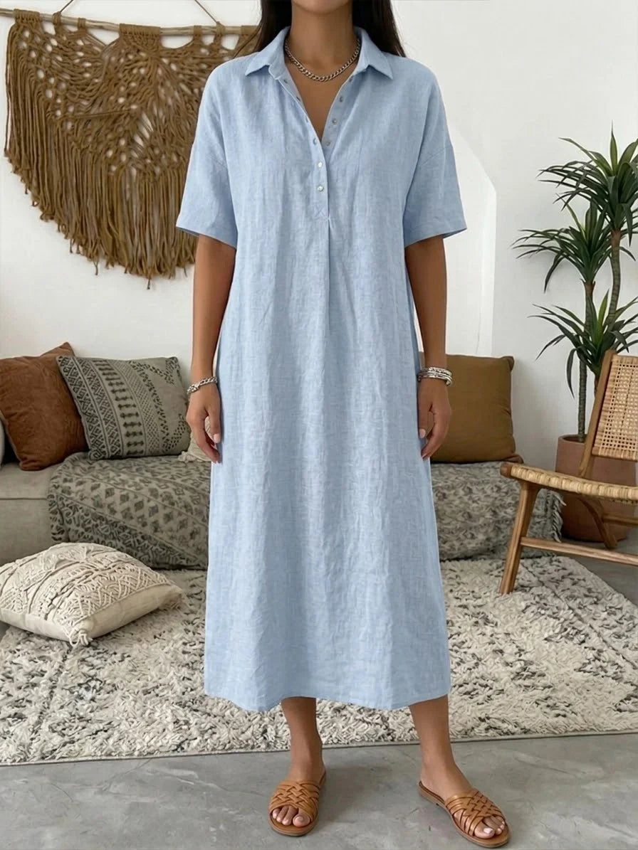 Sportlich-elegantes Damen Calyra Midikleid mit Polokragen, bequem für Freizeit und als Reisebegleiter.