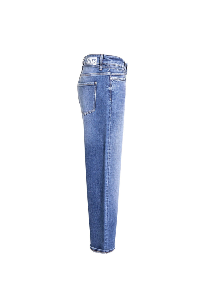 Stylische Damen Boyfriend Jeans im Loose Fit, gerades Bein, Vintage-Look, bequem für Freizeit und Alltag.