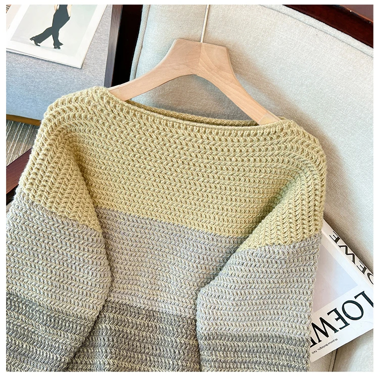 Lässiger Damen Pullover Übergröße mit Patchwork-Design. Loose Fit, bequem und modern für Frauen.