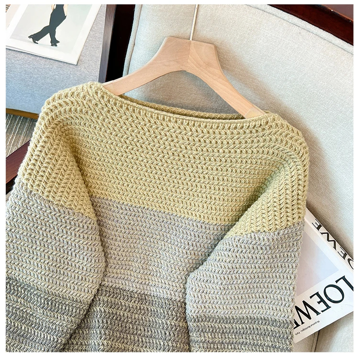 Lässiger Damen Pullover Übergröße mit Patchwork-Design. Loose Fit, bequem und modern für Frauen.