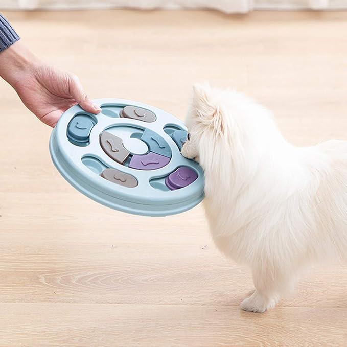 Cleveres Intelligenzspielzeug für Hunde: Futterstation fördert Denkvermögen & beugt Langeweile vor.