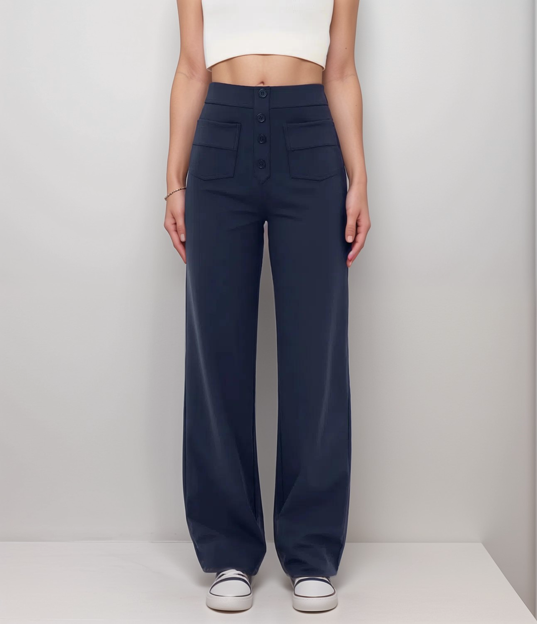 Elegante Damen High Waist Hose, dehnbar, figurformend mit weitem Bein. Ideal für den Alltag.