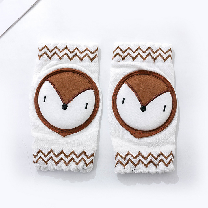 Praktisches Babygeschenk: Set aus rutschfesten Knieschonern für Krabbelanfänger.