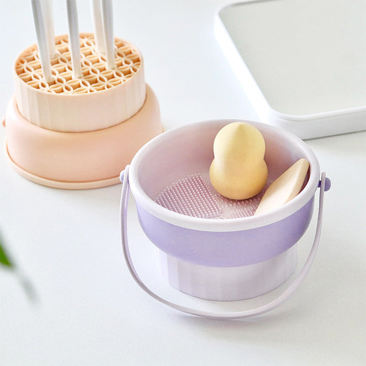 Schnelle Pinsel-Trocknungsstation für Make-up-Pinsel. Verhindert Bakterienwachstum & beschleunigt die Beauty-Routine.