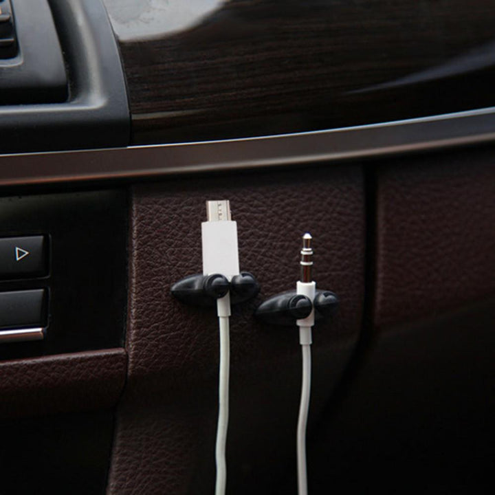 8 Auto-Kabelhalter Clips für ordentliches Kabelmanagement im Fahrzeug. Ideal zur Befestigung von Autokabeln.