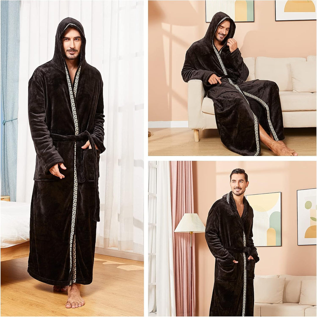 Weicher Fleece Herren Morgenmantel, kuschelig warm für gemütliche Wintertage.