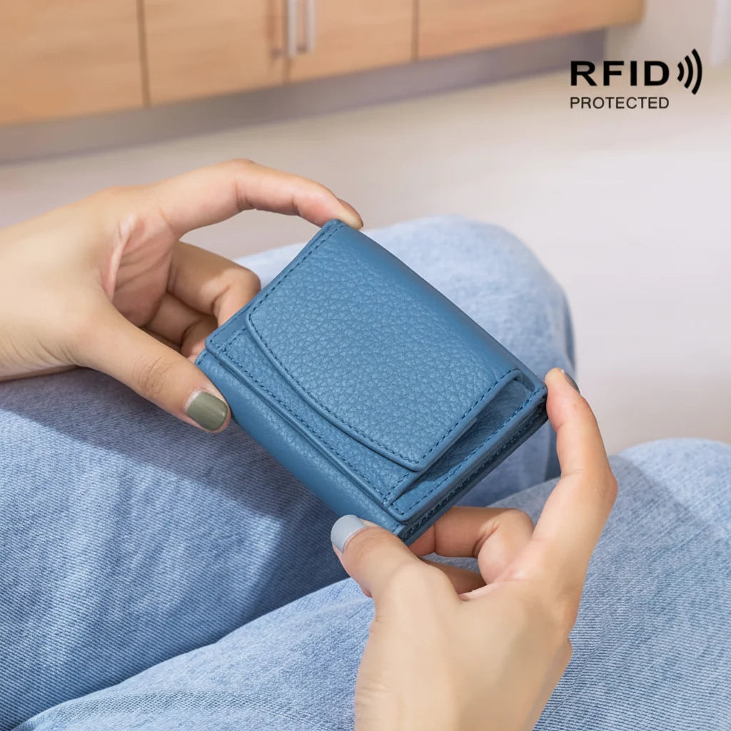 Alltagstaugliche RFID Geldbörse mit Reißverschluss, leicht, handlich und funktional.