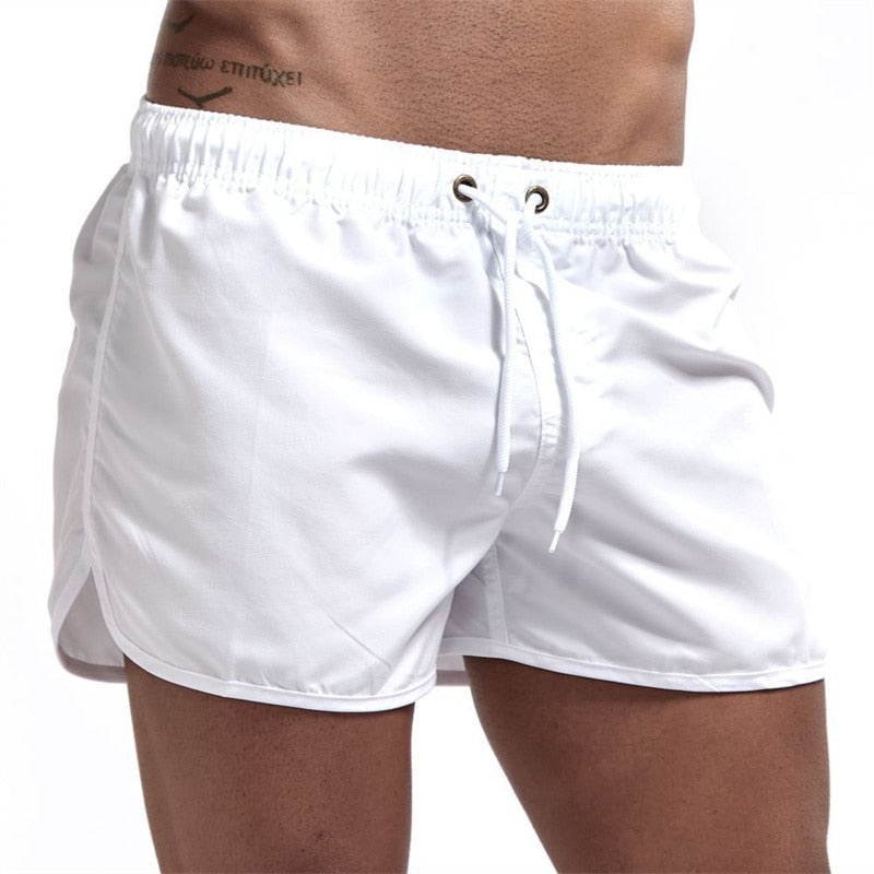 Herren Schwimmshorts: Modische, schnelltrocknende Badehose für den Sommer, ideal für Strand & Pool.
