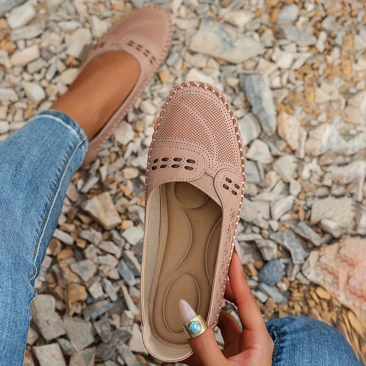 Komfortable Damen Slip-On Slipper, atmungsaktive Halbschuhe für maximalen Tragekomfort im Alltag.