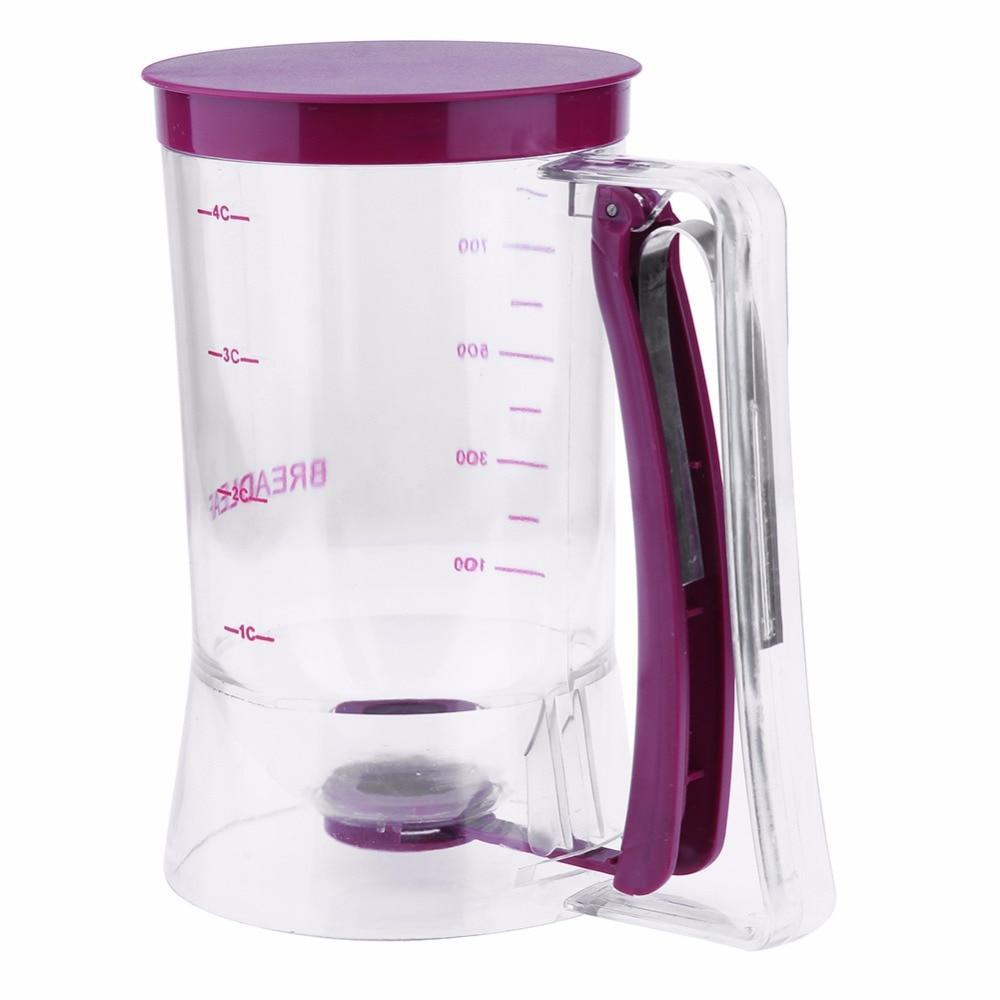 Effizienter Teigspender zum einfachen Füllen von Cupcake- & Muffin-Förmchen; macht Backen zum Vergnügen.