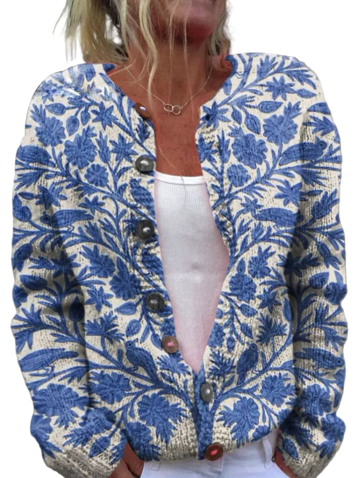 Elegante Damen Strickjacke aus weichem Material für Herbst & Winter. Vielseitiger Cardigan für Büro oder Freizeit.
