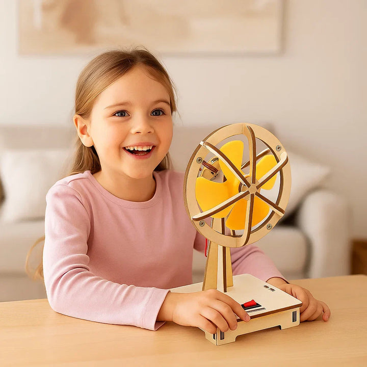 Fertiges Modell aus dem Forschungsbaukasten, stolzer Moment für kleine Ingenieure.