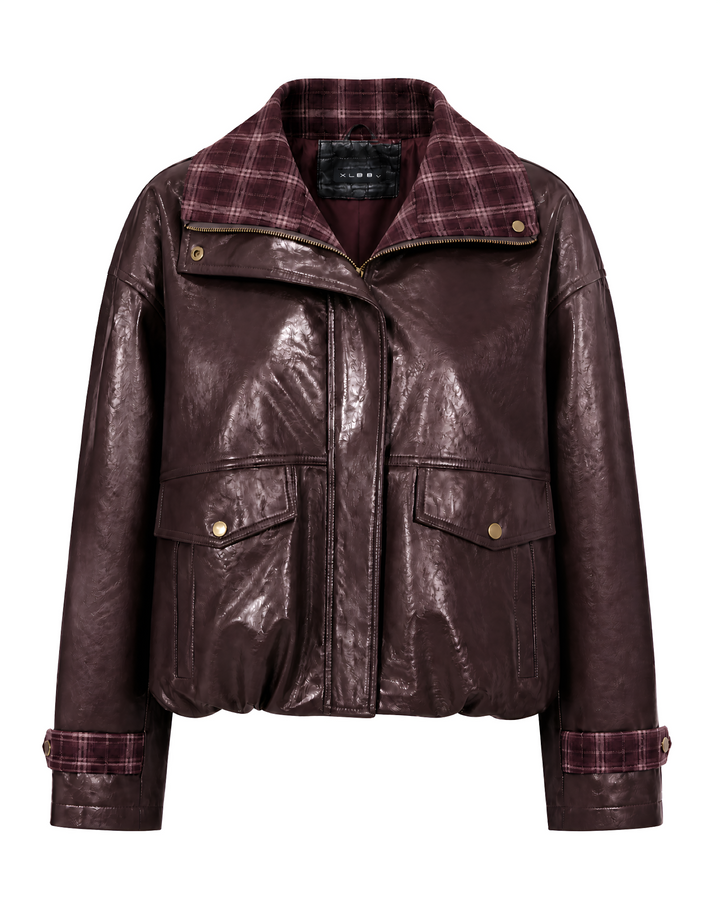 Modische Damen Übergangsjacke mit Karokragen und praktischen Pattentaschen. Ideal für Frühling & Herbst.