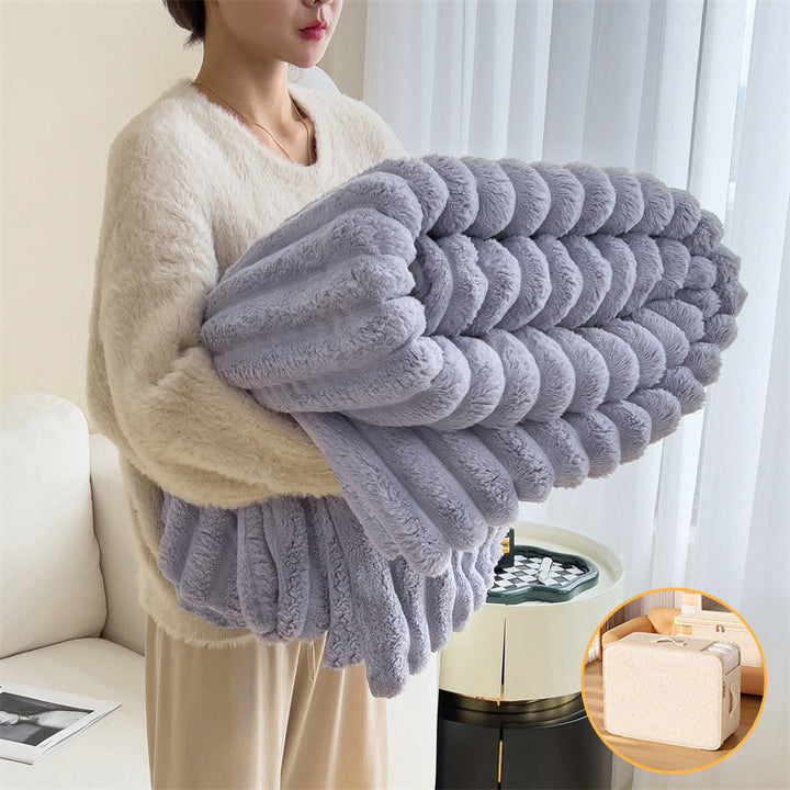 Vielseitige Kuscheldecke in Schwarz; ultraweiche Fleecedecke für Sofa, Bett oder als dekorativer Akzent.