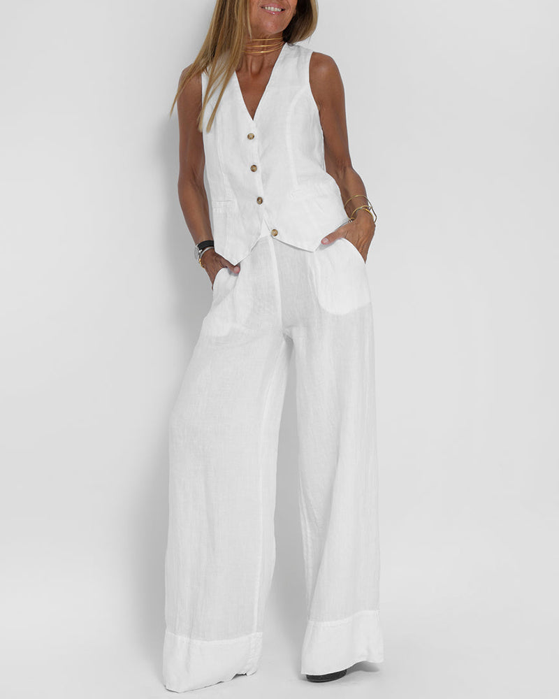 Damen Herbstmode: Komfortables 2-teiliges Set mit eleganter Weste und weiter Hose.