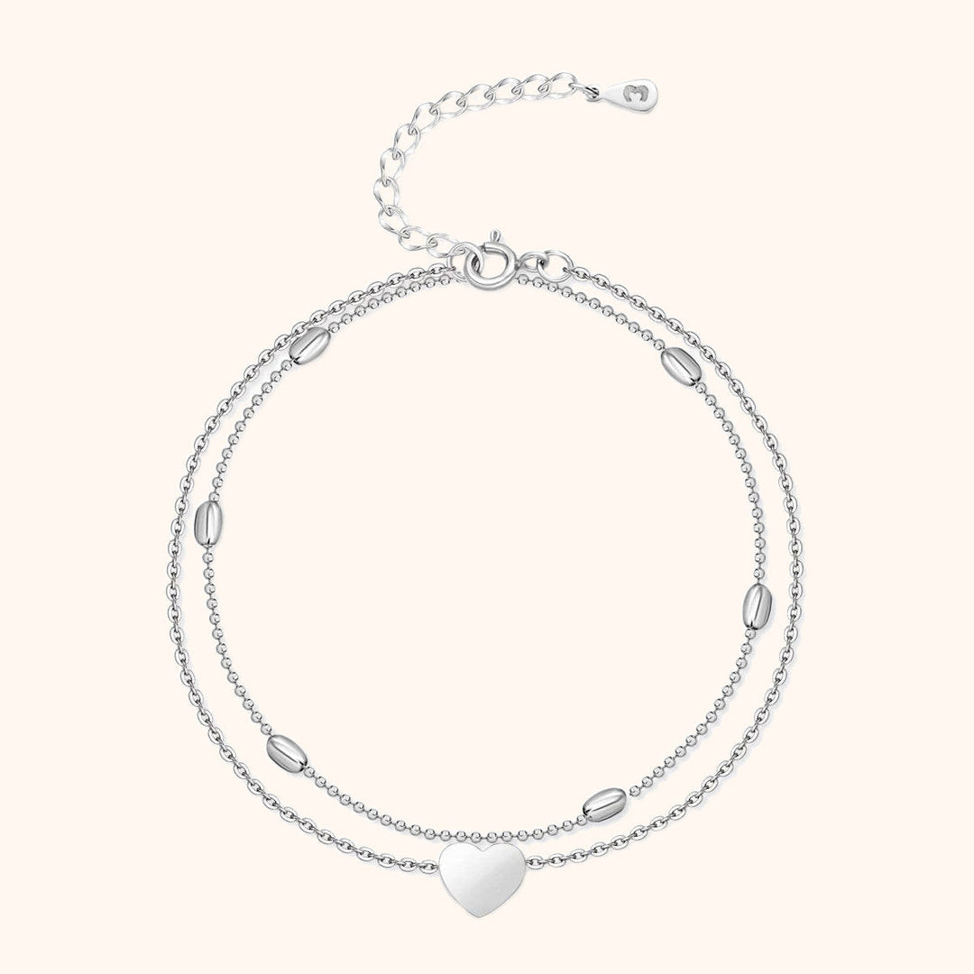 Silbernes Fußkettchen für Damen mit zartem Herz-Design, gefertigt aus hochwertigem 925er Sterlingsilber.