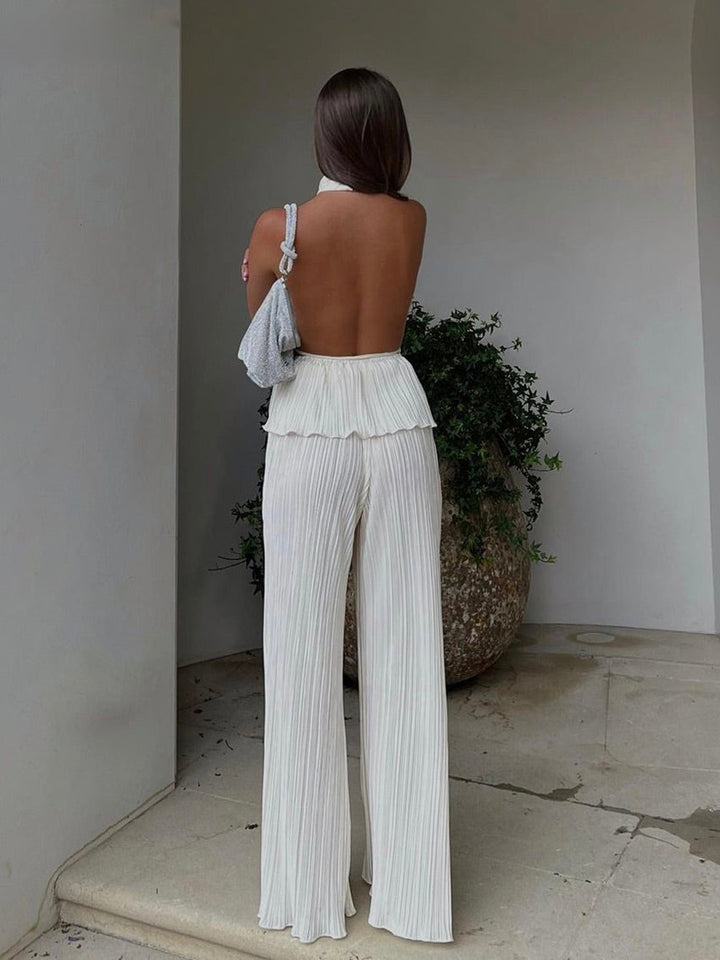 Bequemes Damen Lounge-Set in elegantem Design. Zweiteiler mit Neckholder-Oberteil & weiter Hose für puren Komfort.