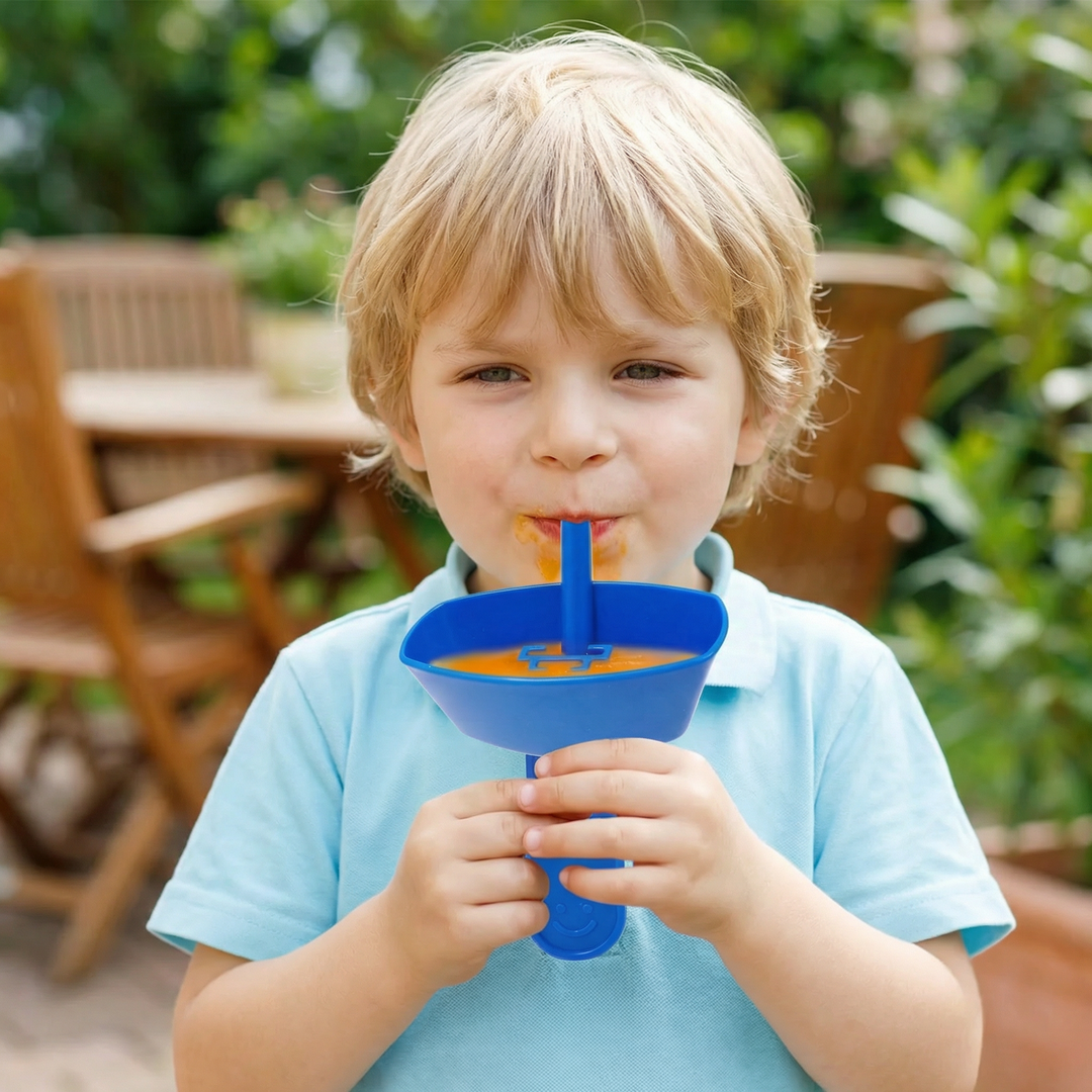 Praktischer Kindersnack Eishalter mit Strohhalm, tropfsicher. Macht jeden Eisgenuss sauber und sommertauglich.