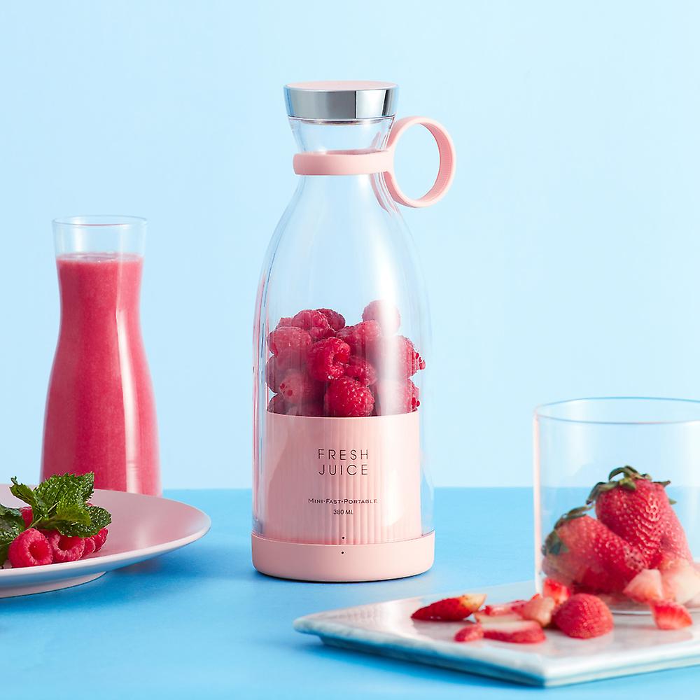 Wiederaufladbarer Mini Mixer Becher mit USB, perfekt für schnelle, gesunde Smoothies jederzeit.