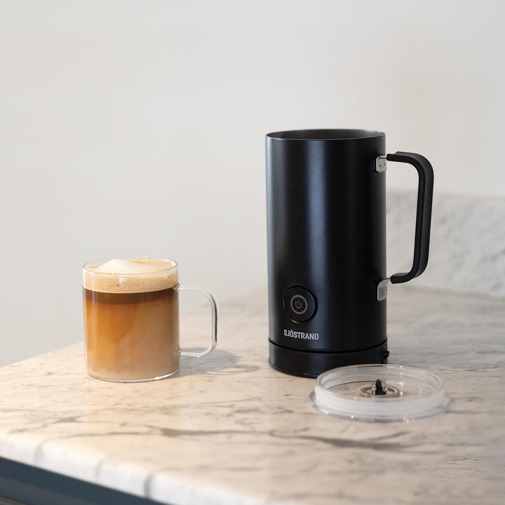 Automatischer Milchaufschäumer, ideal für perfekten Milchschaum für Cappuccino, Latte und heiße Schokolade.