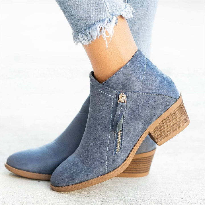 Orthopädische Damen-Komfortstiefel: Elegantes Design, ideal für den ganzen Tag im Büro oder Alltag.