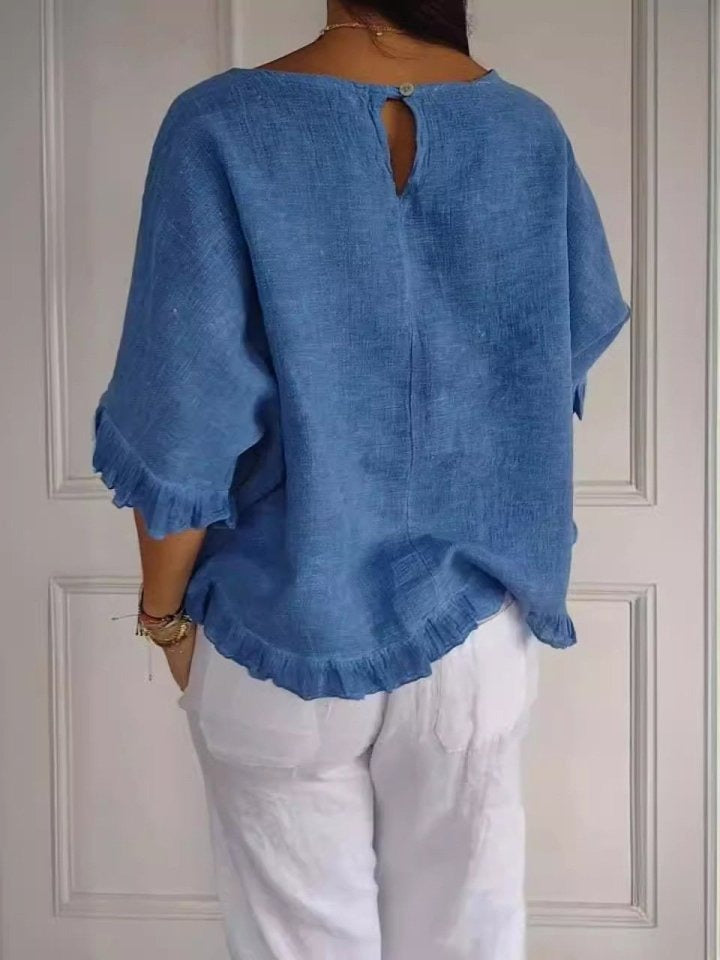 Loose Fit Damen Bluse mit elegantem Rüschensaum und Rundhals. Bequeme Frühling-Sommerbluse.