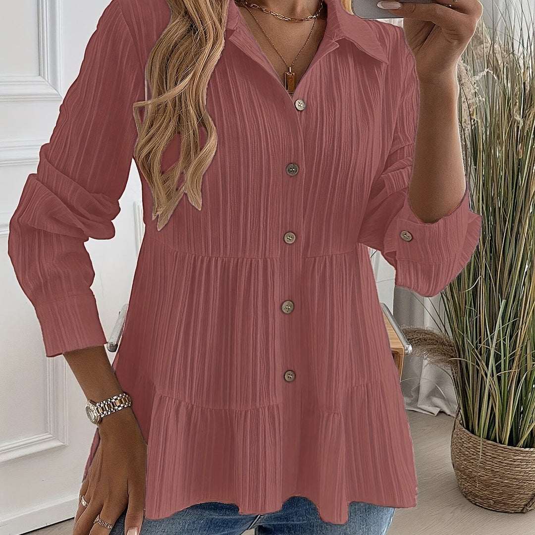 Schicke Damenbluse, tailliert & elegant. Ideal als Business Casual Outfit für Frühling/Sommer.