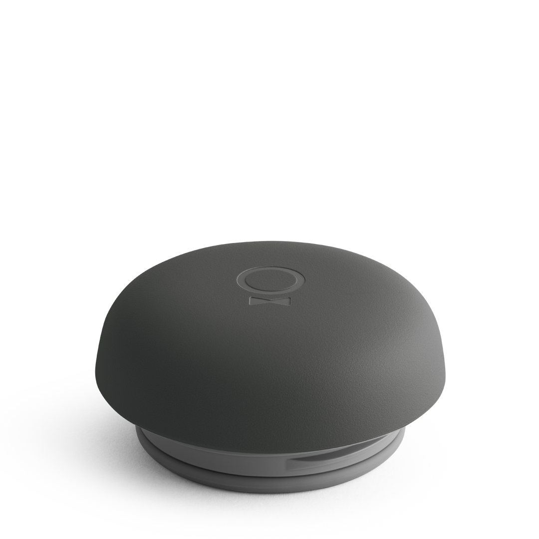 Robuster Edelstahl-Thermobechermit Keramik, langlebiger Isolierbecher für täglichen Gebrauch.
