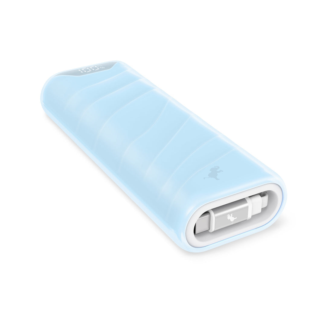 Ultrakompakte 10.000 mAh Powerbank & USB-C Ladekabel-Set. Essentielles Zubehör für Reisen.