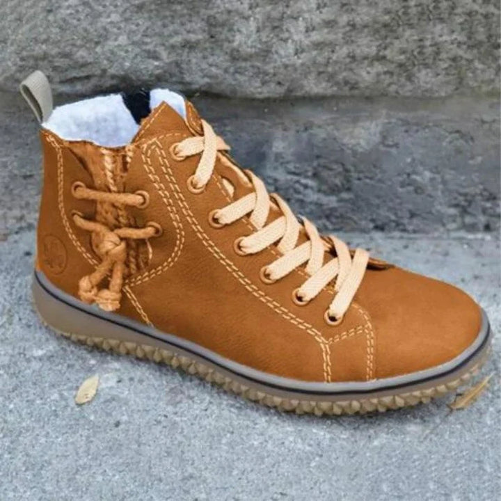 Elegante Damen Vintage-Winterstiefel. Warme, gefütterte Damenschuhe mit rutschfester Sohle für zeitlosen Winterkomfort.