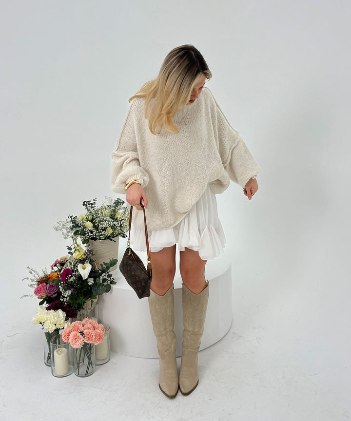 Perfekte Festival Schuhe: Hohe beige Damen Stiefel im authentischen Western Stil.