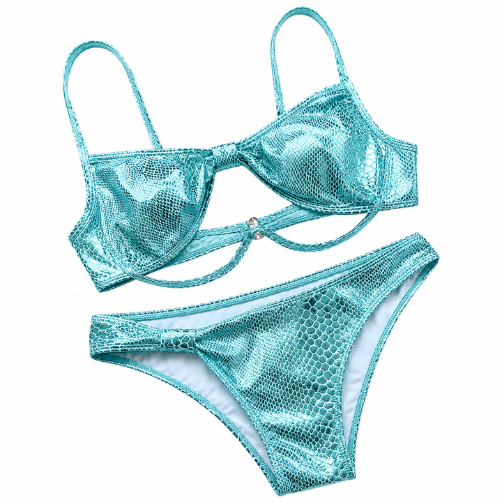 Damen Bikini Set in Schlangenoptik mit schimmerndem Python-Print, sexy Cut-Out und Twist-Detail für den Sommer.