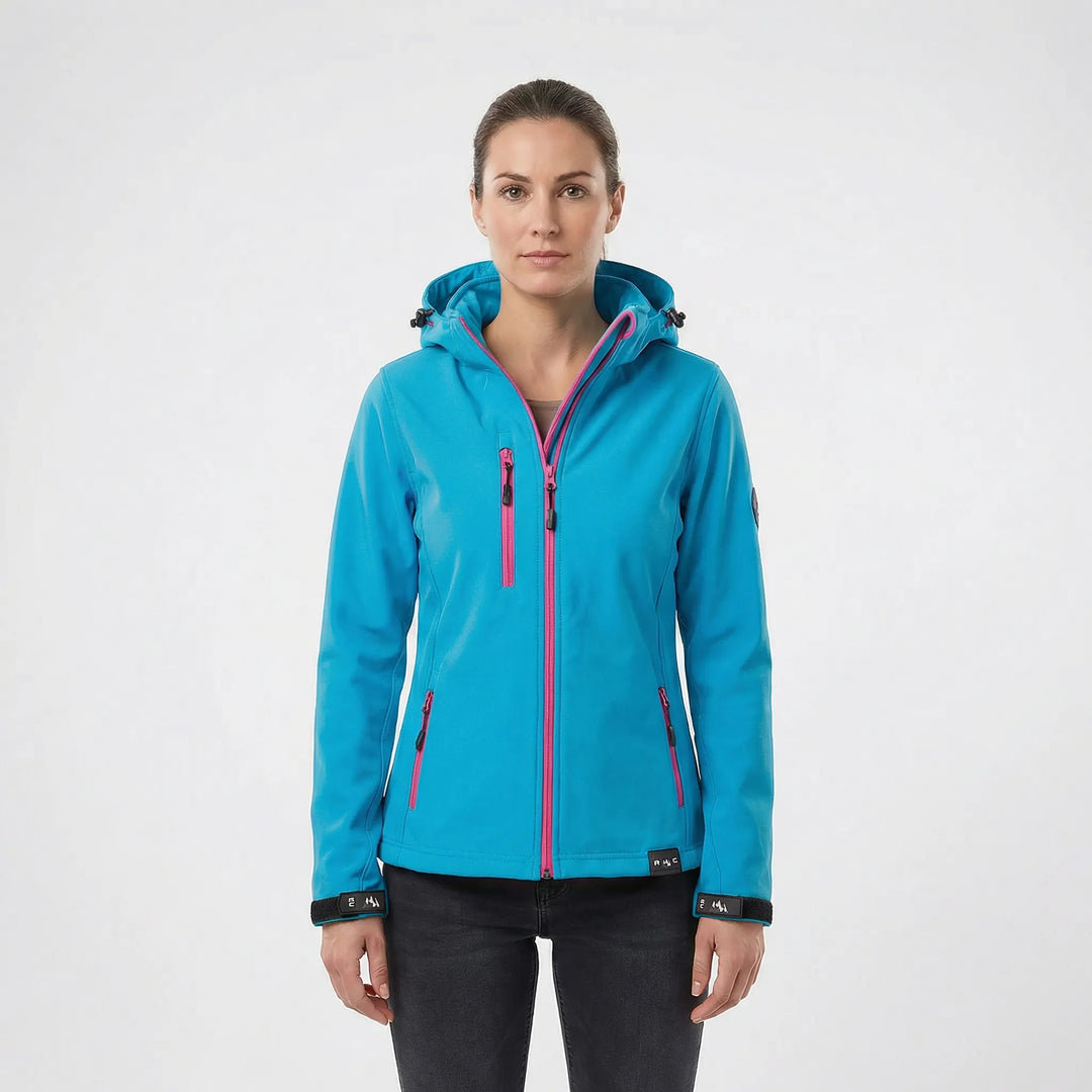 Praktische Damen Übergangsjacke: Softshelljacke mit Kapuze, tailliert, wasserabweisend.