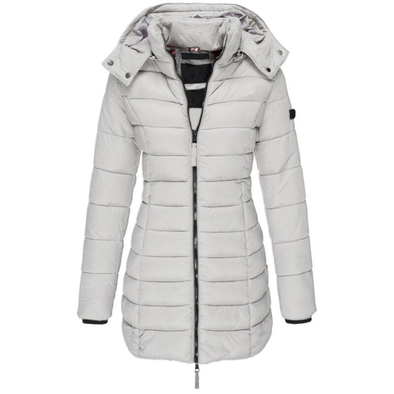Damen Kapuzen-Daunenjacke mit robustem Reißverschluss, für optimalen Schutz vor Kälte im Winter.