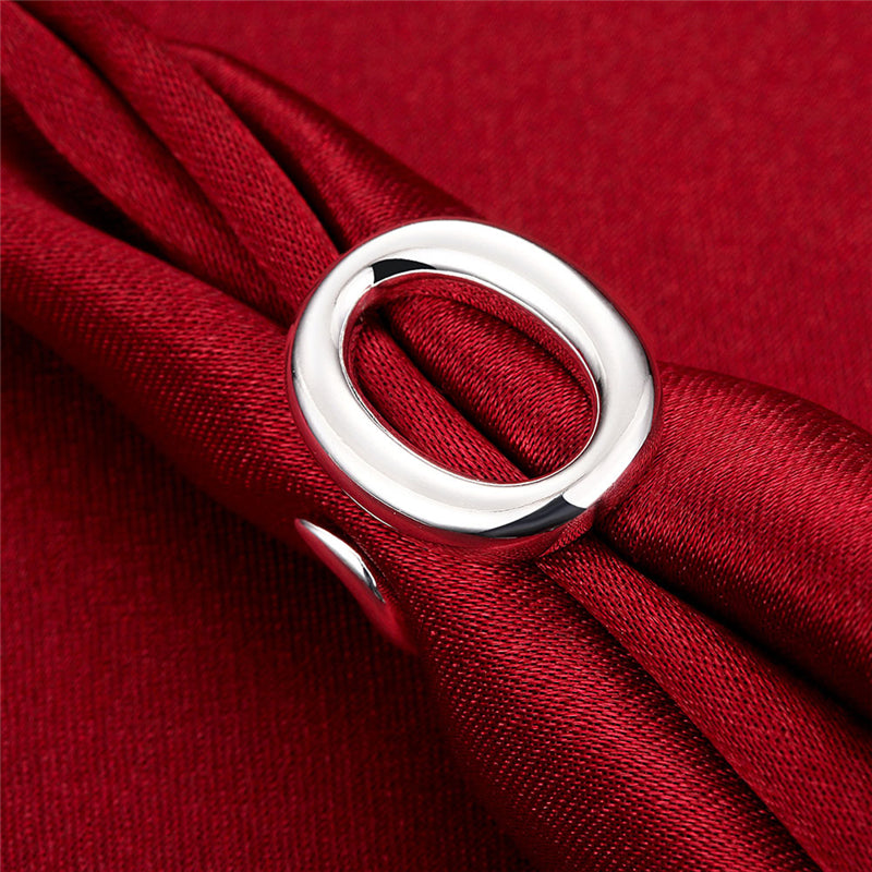 Moderner Unisex Kreisring aus Sterlingsilber, offen und größenverstellbar, stilvoller Schmuck. (94 Zeichen)