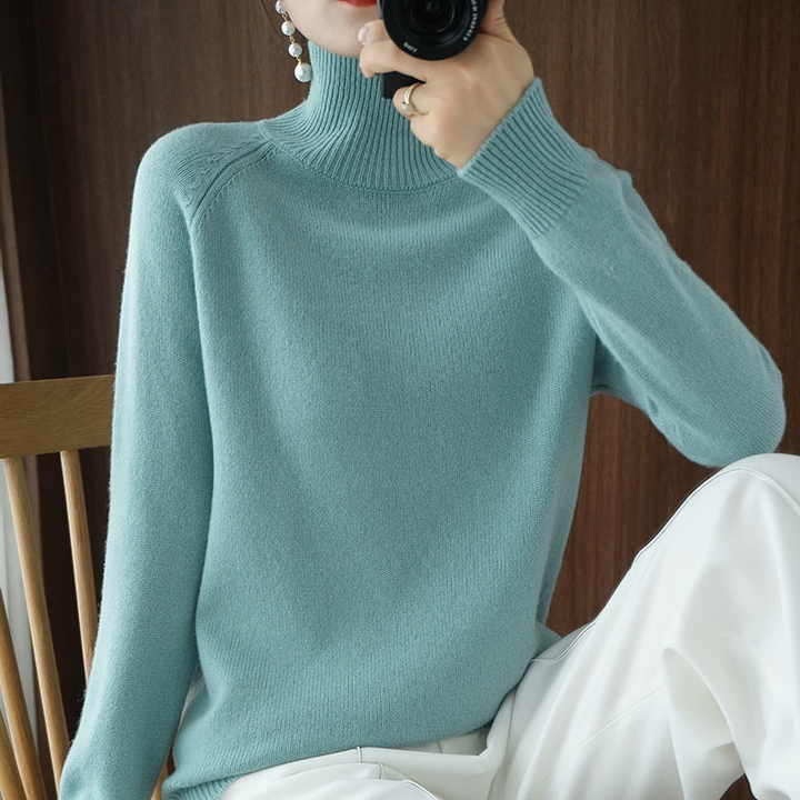 Kuscheliger Damen Rollkragenpullover für den Winter, warmer Langarm-Sweater in eleganter Damenmode.