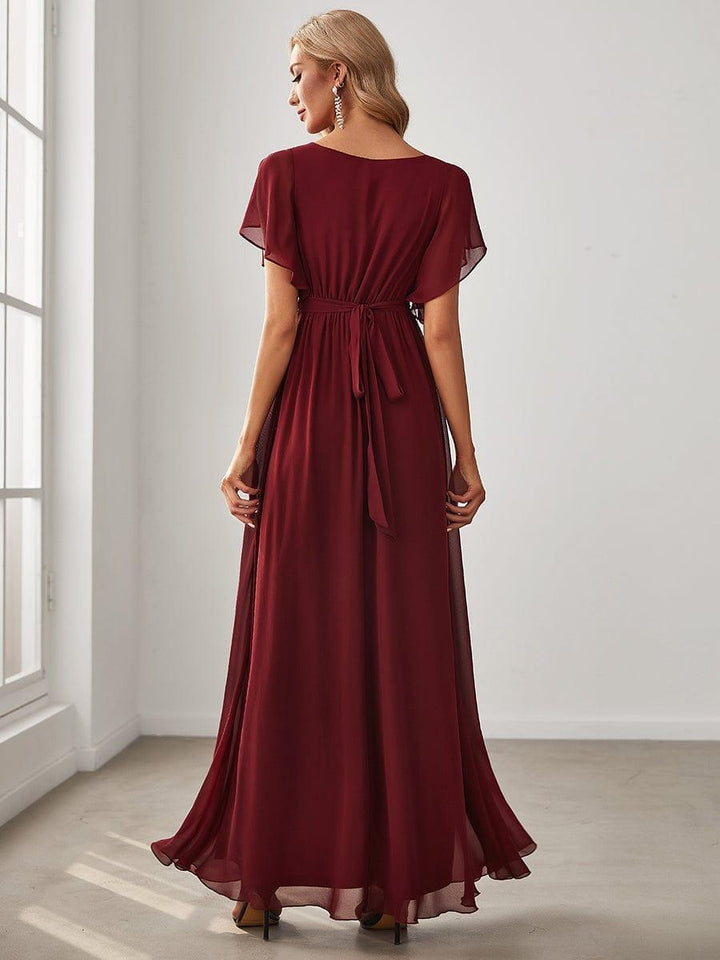 Mintgrünes festliches Damenkleid A-Linie, Maxilänge, V-Ausschnitt, für Gala & Abendmode.