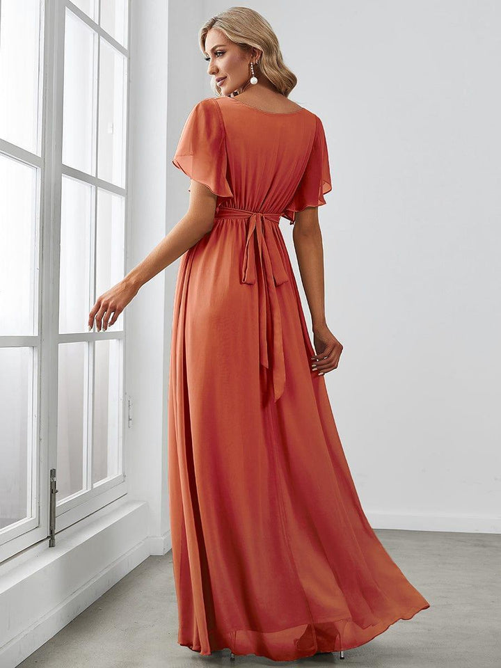 Mintgrünes Abendkleid A-Linie, V-Ausschnitt & Flügelärmel, für festliche Anlässe.