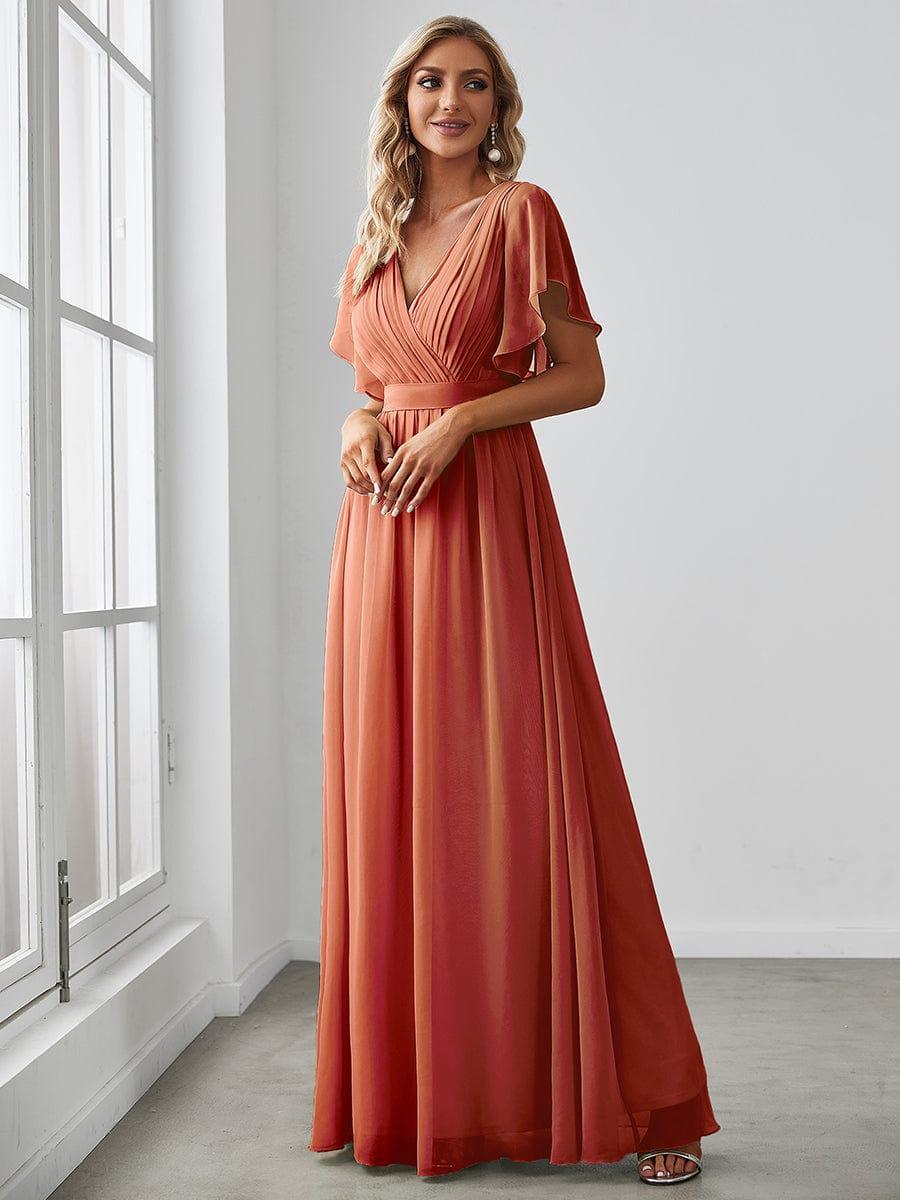 Stilvolles mintgrünes Abendkleid A-Linie, V-Ausschnitt & Flügelärmel, für Hochzeitsgäste.