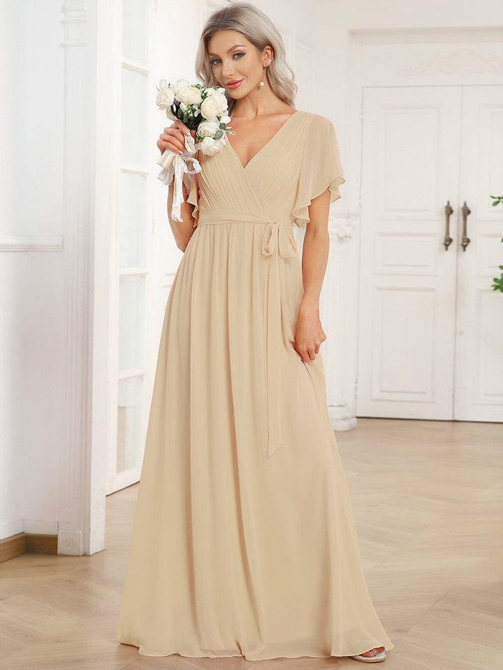 Elegantes schwarzes A-Linie Maxikleid, Flügelärmel, für festliche Anlässe.