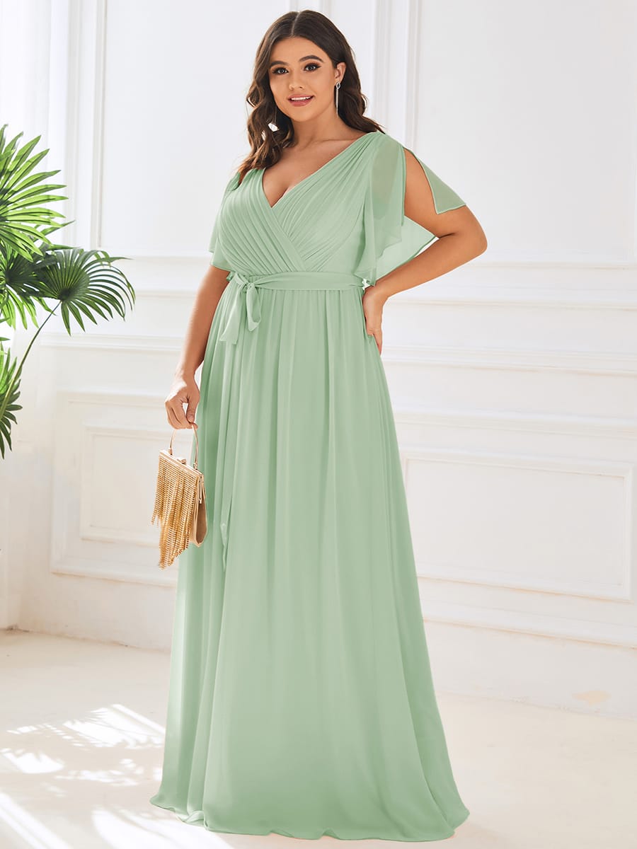 Festliches schwarzes Damenkleid A-Linie, V-Ausschnitt & Flügelärmel, für Brautjungfern.