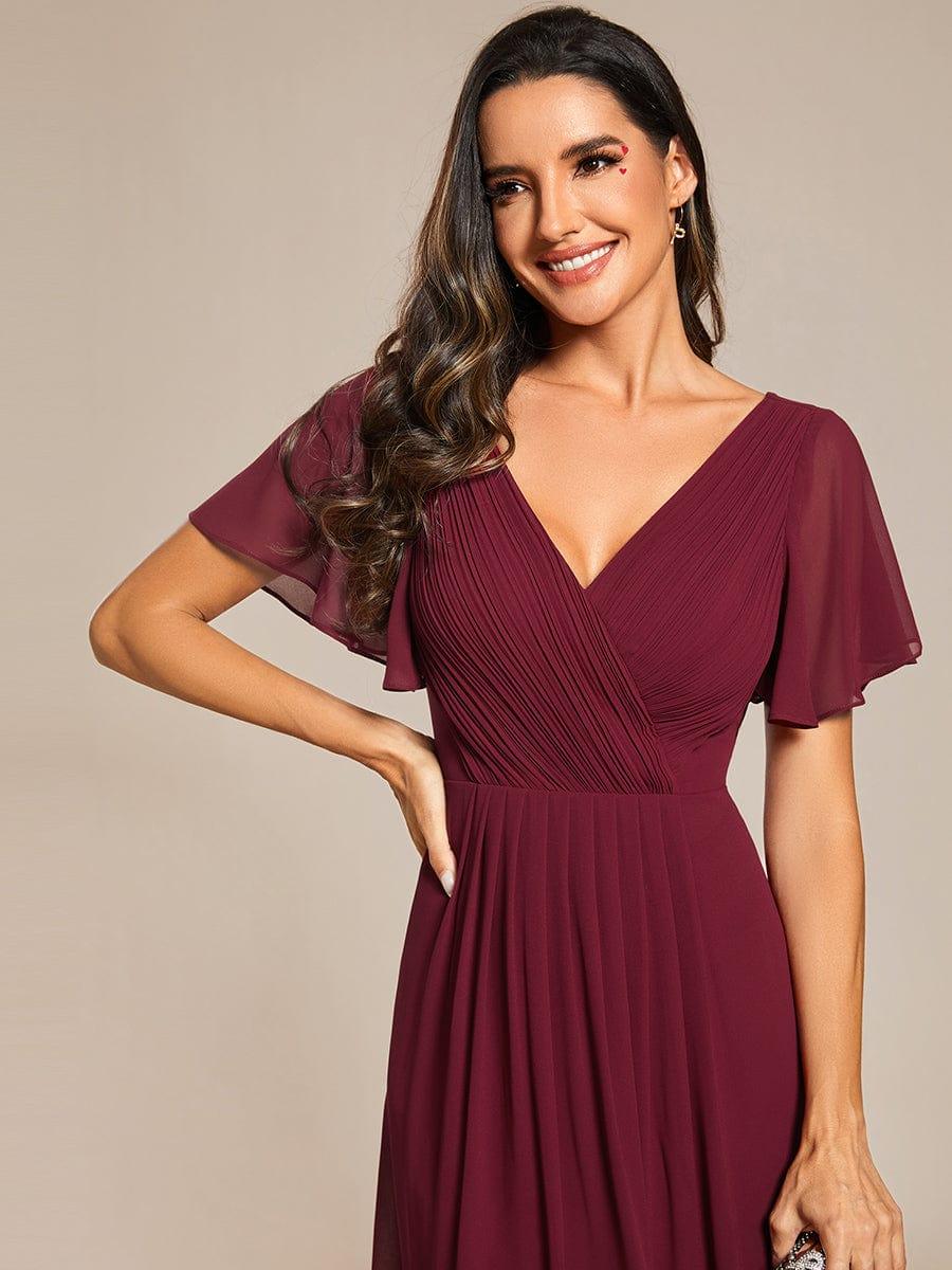 Elegantes Rotes Damen Festkleid, Vokuhila Midi-Länge, A-Linie, Kurzarm; ideal als Brautjungfernkleid.