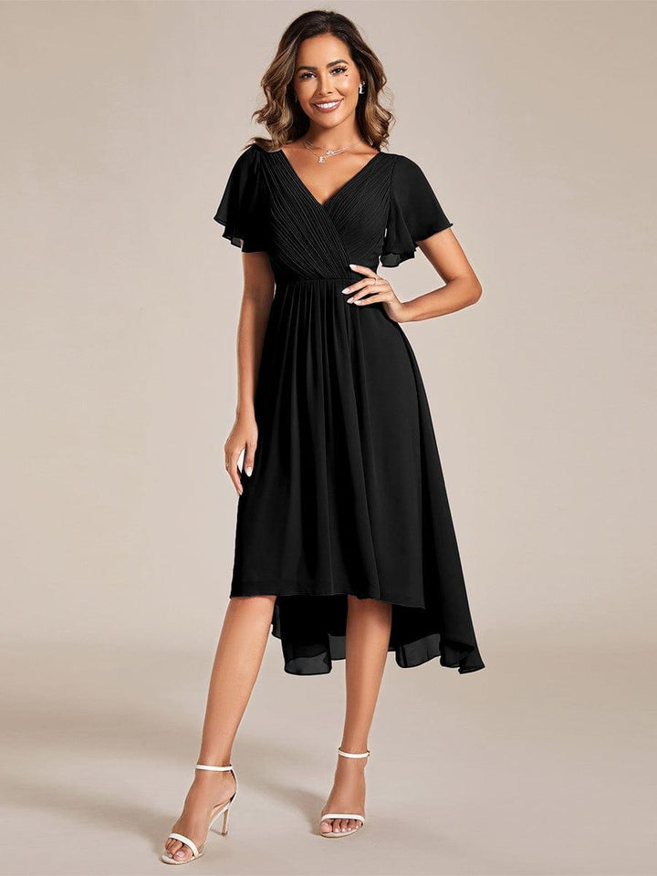 Rotes Vokuhila Abendkleid für Damen, elegant & festlich für Hochzeiten oder besondere Anlässe.